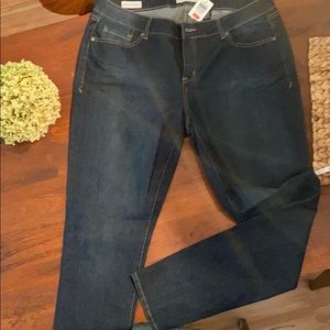 Torrid curvy skinny extra tall jeans BNWT